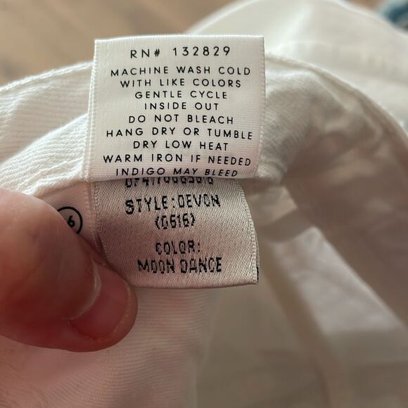 GRLFRND Devon Moondance Raw Hem Ankle Jeans size 26 - Picture 10 of 11